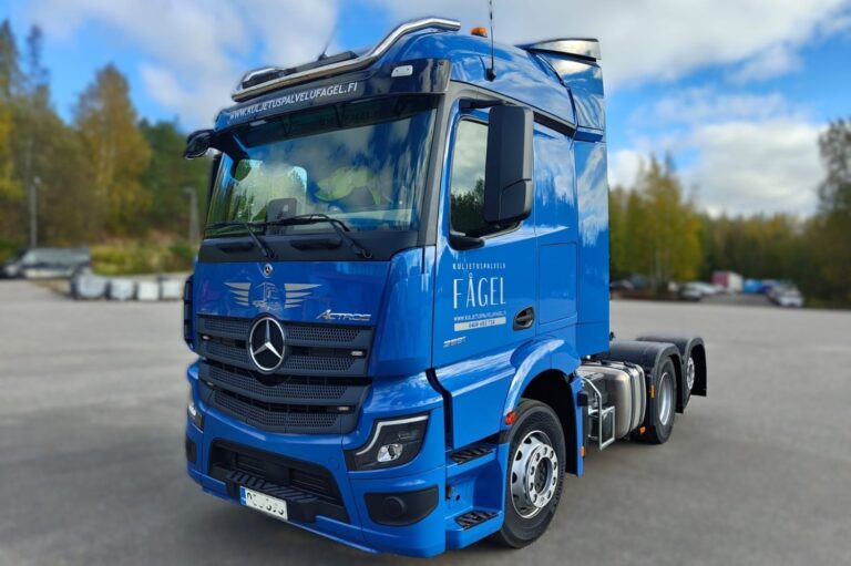 Read more about the article Uusi vetoauto liikenteeseen